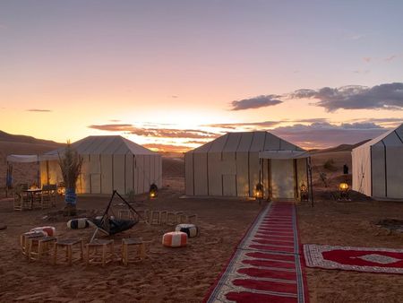 camel tours in merzouga